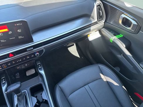 New 2026 Kia Sorento S FWD image 13
