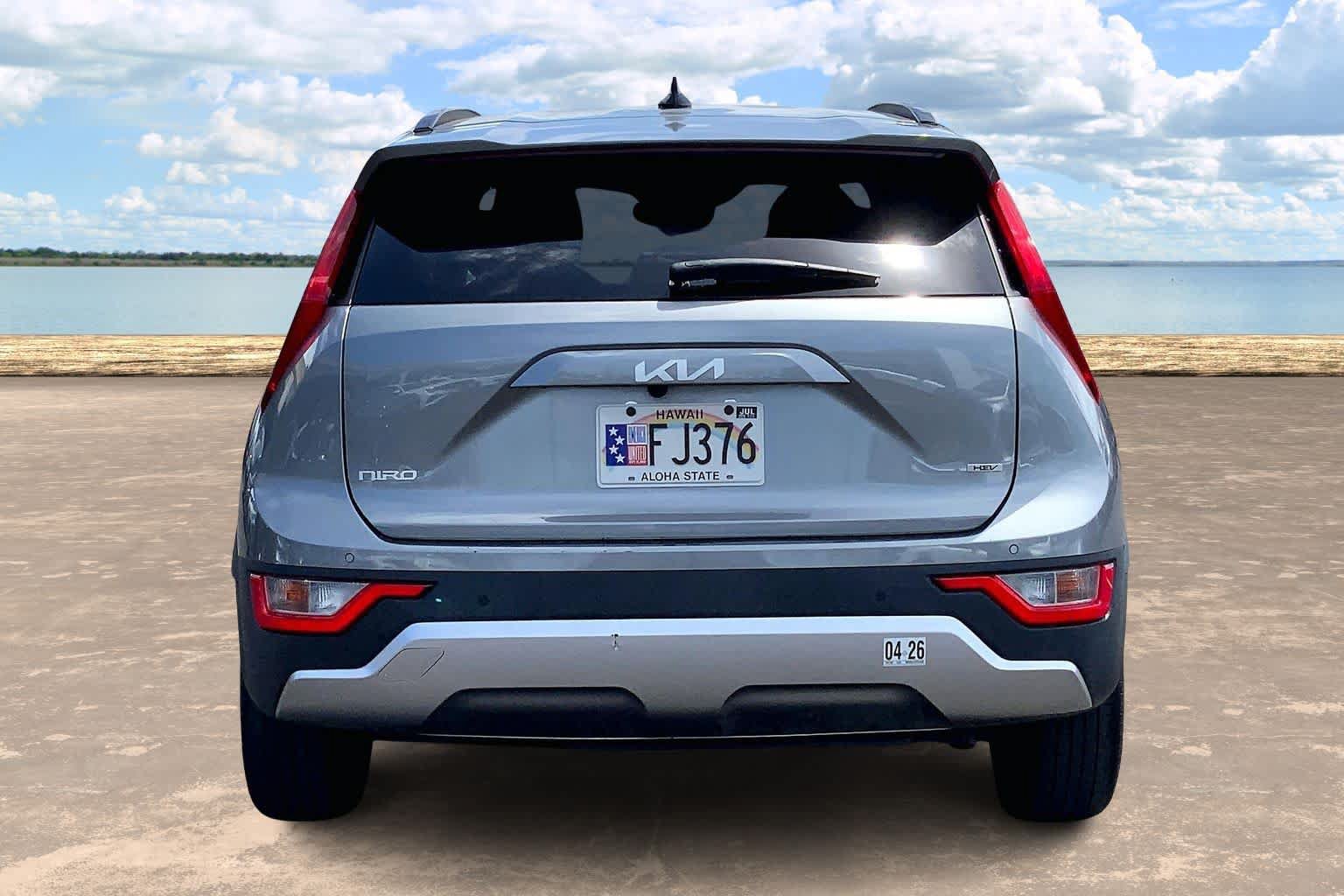 Used 2023 Kia Niro EX FWD image 5