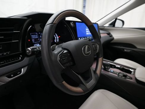 Used 2023 Lexus RX 350 Premium w/ Accessory Package AWD/4WD image 8