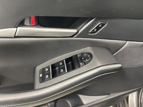 Used 2022 MAZDA CX-30 AWD 2.5 S w/ Select Package image 13