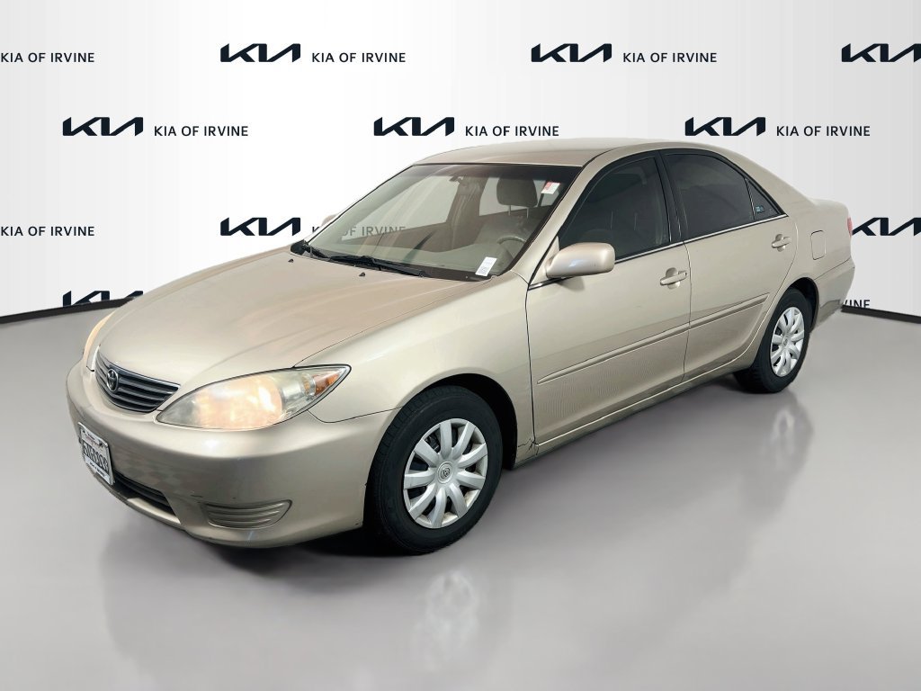 Used 2006 Toyota Camry LE FWD image 3