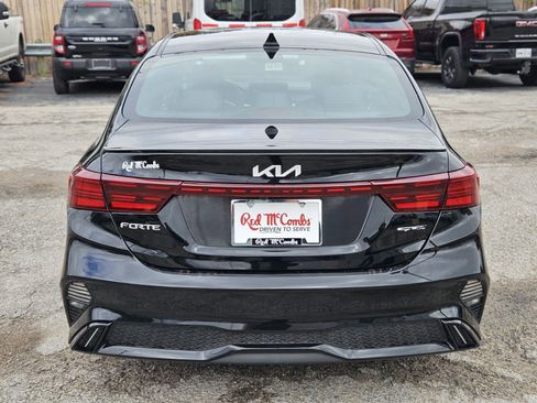 Used 2024 Kia Forte GT-Line image 5