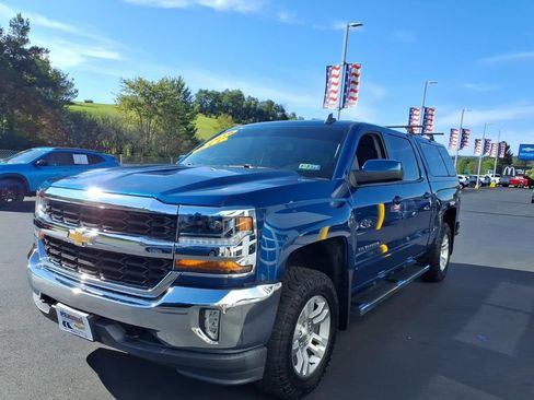 Used 2018 Chevrolet Silverado 1500 LT w/ All Star Edition AWD/4WD image 4