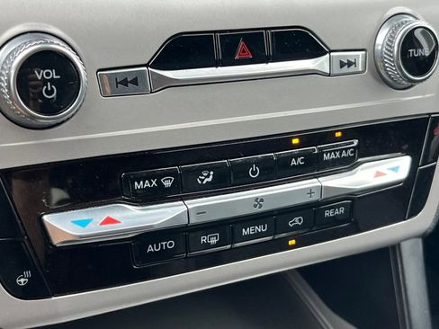 Certified 2024 Ford Explorer XLT w/ Equipment Group 202A image 23