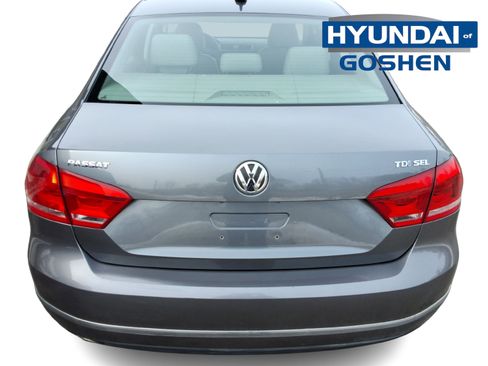 Used 2013 Volkswagen Passat TDI SEL Premium image 7