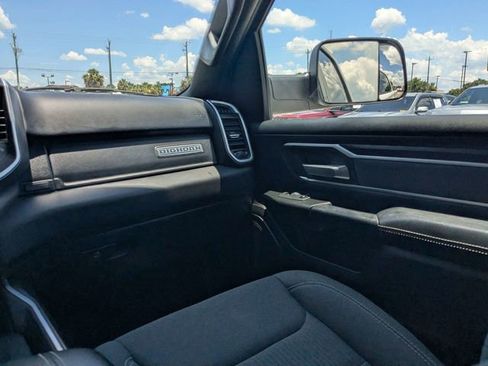 Used 2022 RAM 1500 Big Horn RWD image 17