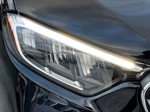 Used 2026 Mercedes-Benz GLC 300 image 26