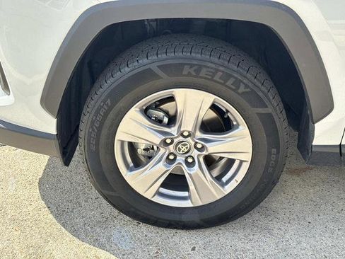 Used 2025 Toyota RAV4 XLE w/ Weather Package FWD image 5