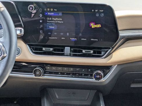 Used 2026 Chevrolet Equinox ACTIV w/ Convenience Package III AWD/4WD image 17