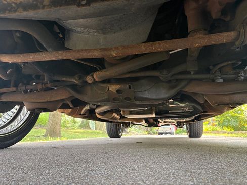 Used 1992 Cadillac Brougham RWD image 25