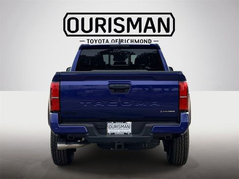 Used 2025 Toyota Tacoma TRD Off-Road image 22