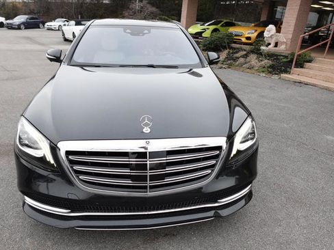 Used 2018 Mercedes-Benz S 560 Sedan image 6