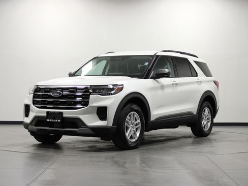 New 2026 Ford Explorer Active image 8