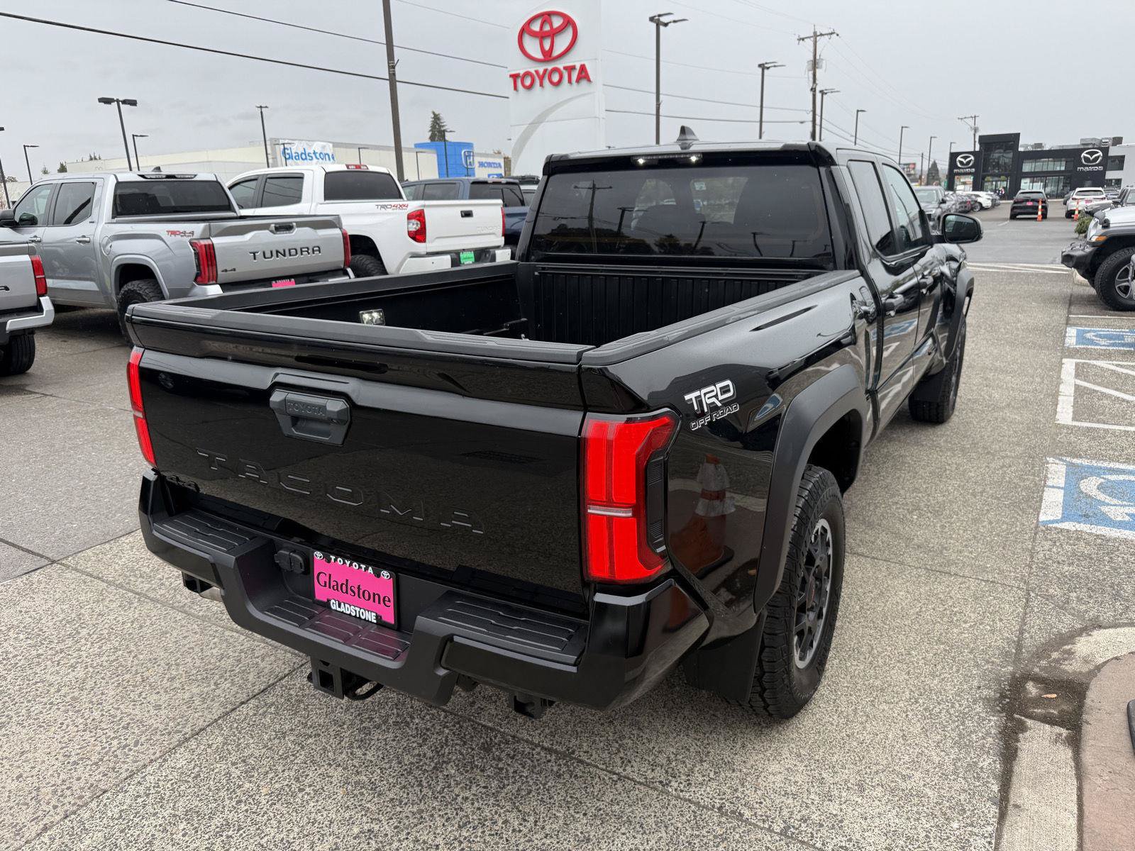 Used 2024 Toyota Tacoma TRD Off-Road AWD/4WD image 6
