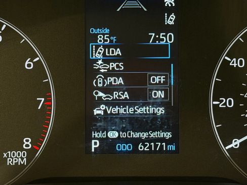 Used 2024 Toyota Corolla LE FWD image 19