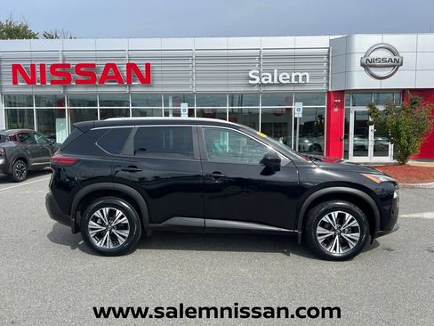 Certified 2023 Nissan Rogue SV w/ SV Premium B Package AWD/4WD image 8