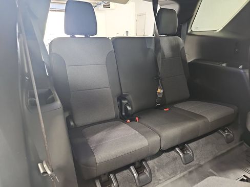 Used 2023 Chevrolet Traverse LT w/ LPO, Floor Liner Package AWD/4WD image 15