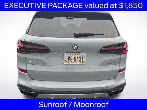 Used 2025 BMW X5 M60i image 4