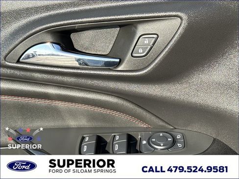 Used 2025 Chevrolet Trax RS w/ Driver Confidence Package FWD image 16