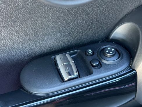 Used 2018 MINI Cooper S FWD image 13