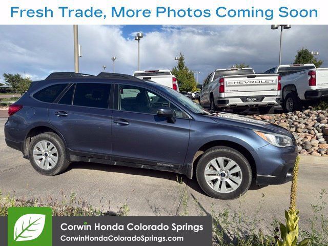 Used 2017 Subaru Outback 2.5i Premium AWD/4WD image 4