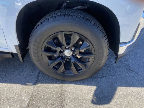 Used 2019 Chevrolet Silverado 1500 LT w/ All-Star Edition image 23