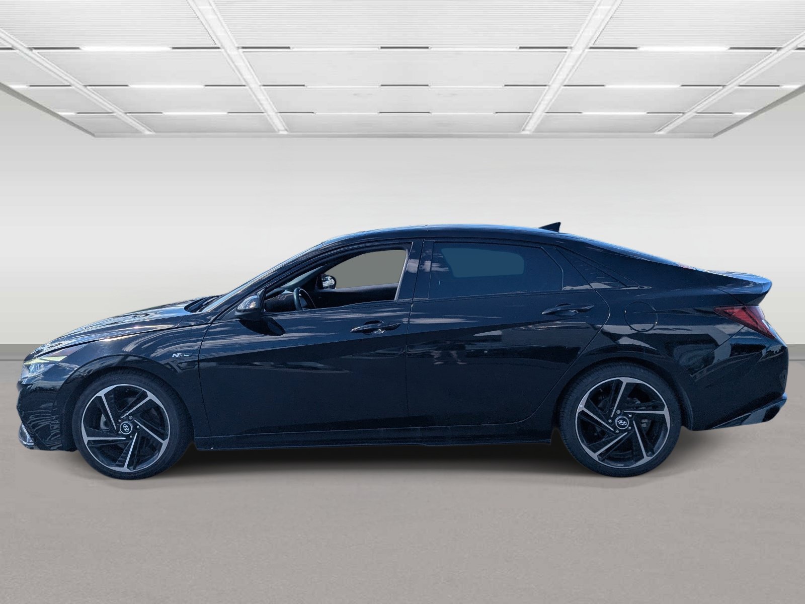 Used 2023 Hyundai Elantra N Line FWD image 2
