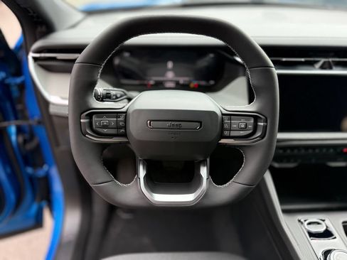 New 2026 Jeep Cherokee Laredo AWD/4WD image 6