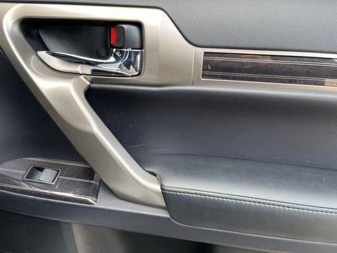 Used 2020 Lexus GX 460 Premium image 20