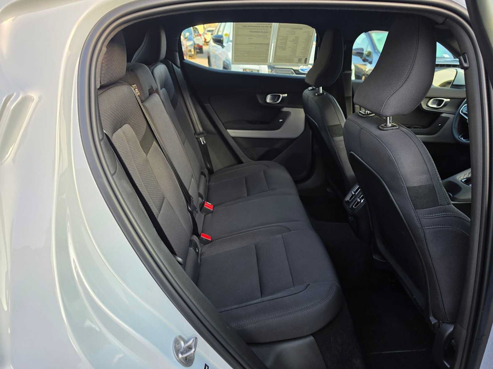 Used 2024 Polestar Polestar 2 RWD image 12