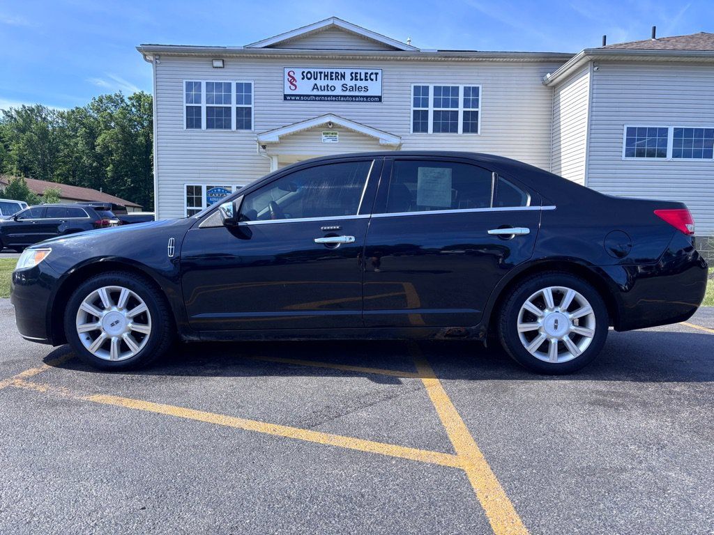 Used 2012 Lincoln MKZ FWD image 1