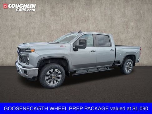 Used 2024 Chevrolet Silverado 2500 LT w/ All Star Edition AWD/4WD image 5