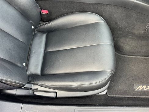 Used 2007 MAZDA MX-5 Miata Grand Touring w/ Premium Pkg image 40