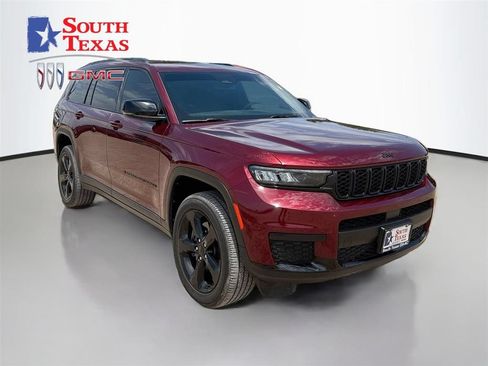 Used 2024 Jeep Grand Cherokee L Laredo RWD image 1