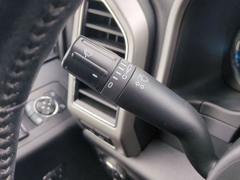 Used 2020 Ford F150 Lariat w/ Equipment Group 502A Luxury image 29