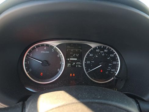 Certified 2024 Nissan Kicks S image 12