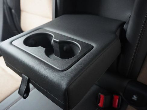 New 2026 Chevrolet Equinox ACTIV w/ Convenience Package III image 39