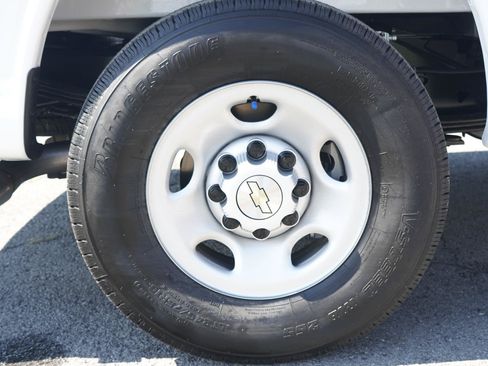 New 2026 Chevrolet Express 2500 w/ Driver Convenience Package RWD image 12