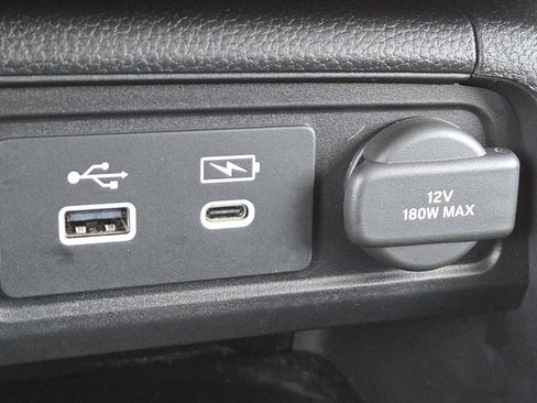 Used 2025 Honda Pilot Elite image 9