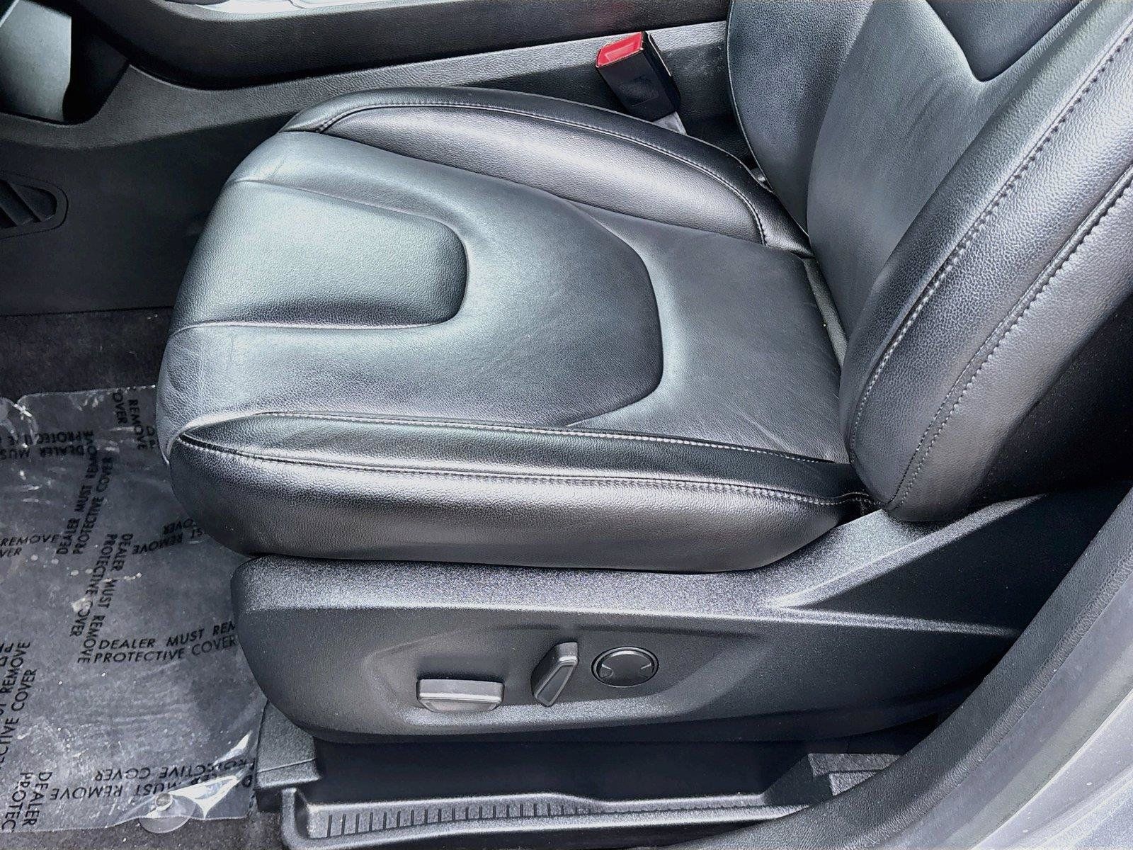 Used 2021 Ford Edge Titanium w/ Cargo Accessory Package FWD image 19