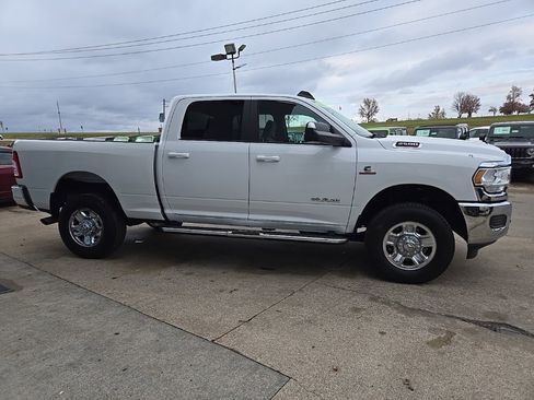 Used 2021 RAM 2500 Big Horn image 12