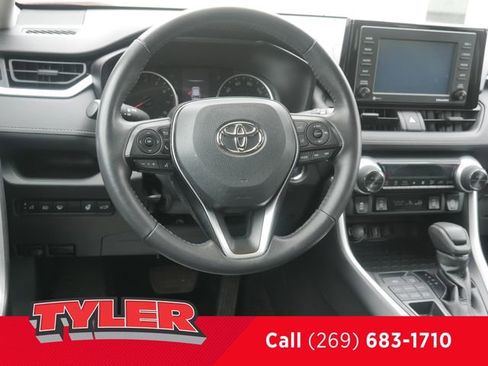 Used 2021 Toyota RAV4 XLE w/ Convenience Package AWD/4WD image 42