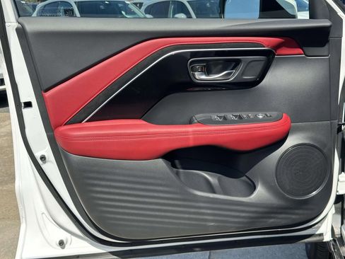 Used 2025 Acura ADX A-Spec image 16