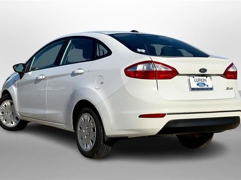 Used 2019 Ford Fiesta S image 10