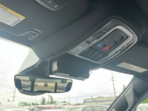 Used 2022 RAM 1500 Big Horn AWD/4WD image 29