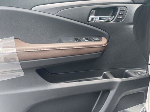 New 2026 Honda Ridgeline RTL image 16