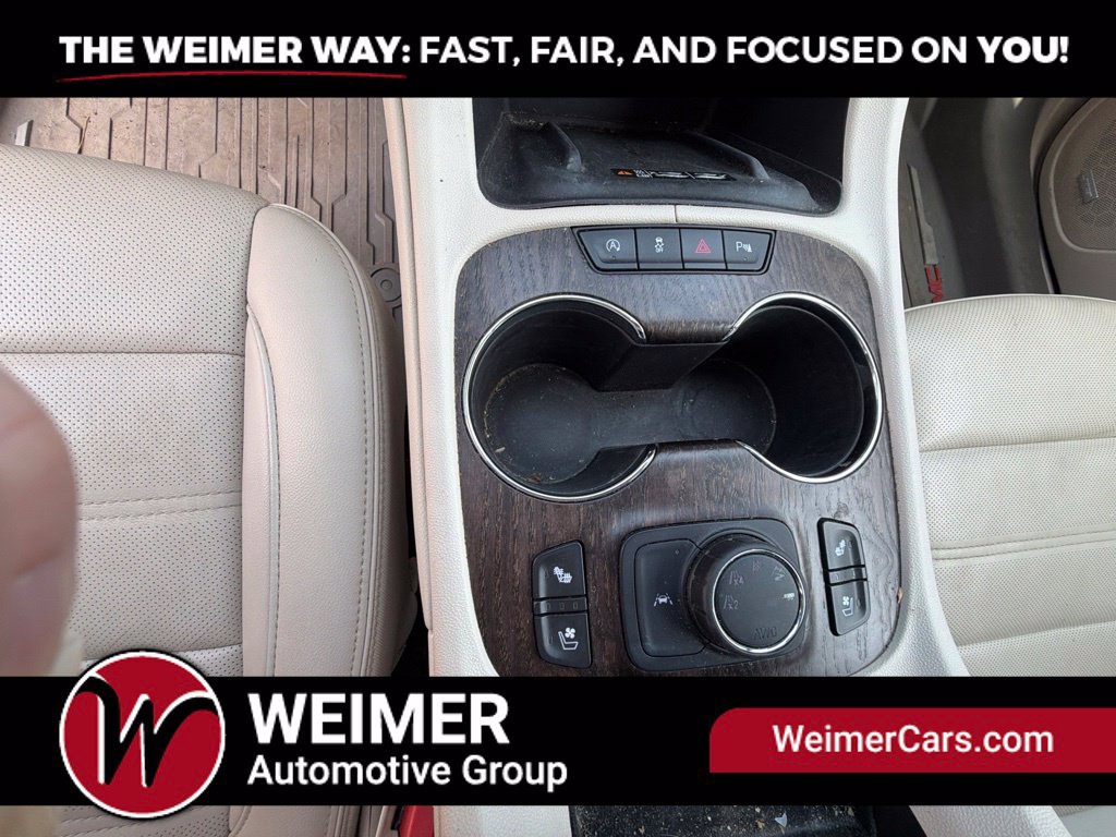 Used 2023 GMC Acadia Denali AWD/4WD image 22