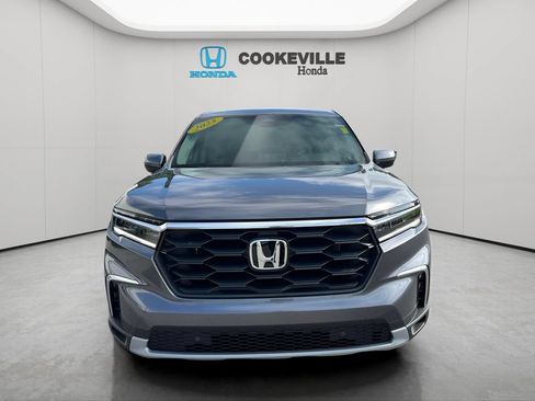 Used 2025 Honda Pilot EX-L image 3