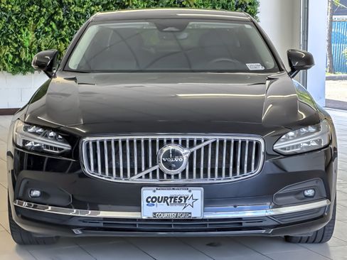 Used 2023 Volvo S90 B6 Plus w/ Protection Package Premier AWD/4WD image 9