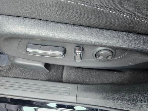 Certified 2023 Honda CR-V EX image 24